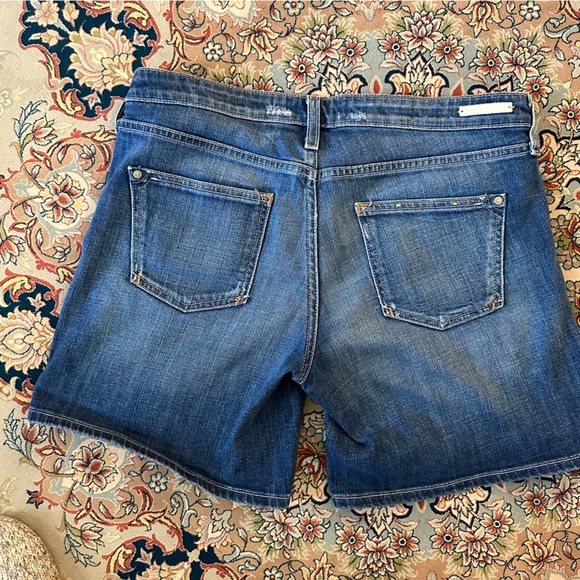 Pilcro Denim Shorts - Picture 5 of 6